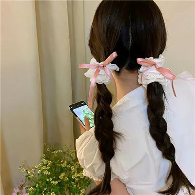叽哩咕与女巫